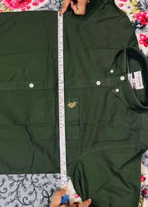 Men's Classic Green Button-Down Shirt