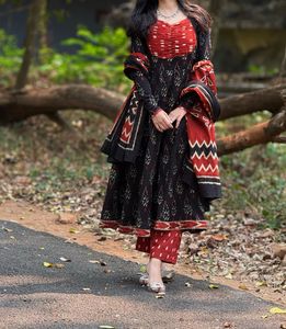 Elegant Ethnic Kurta Set