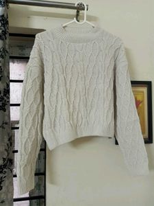 ZUDIO Cream Cable Knit Cropped Sweater