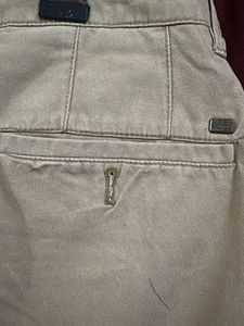 Men's Classic Khaki Chinos