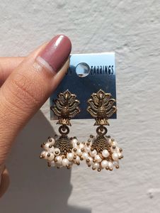 Earring