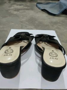 Chic Black Bow Slide Heels