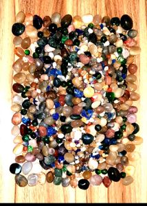 Natural stones plus Box