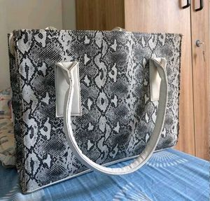 laptop bag /animal print totebag