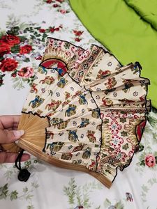 Vintage Floral Folding Fan &amp; hat 2in1