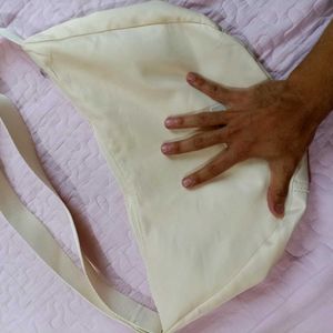 Daping Cream Crossbody Bag with Pouch