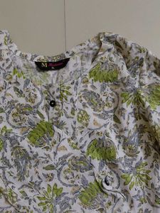 Beautiful Floral Print Kurta