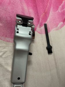 Professional Hair Clipper & Trimmer