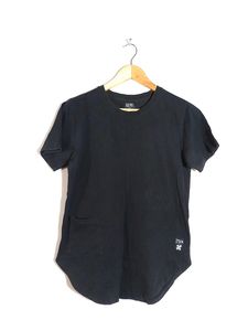 Black Top (Women's)