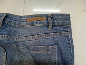 Women's Double Button Blue Jeans