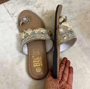 Ethnic Flats