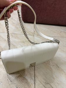 Chic White Chain Crossbody Bag