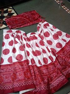 bandhani print White &amp; Red Printed Lehenga sets