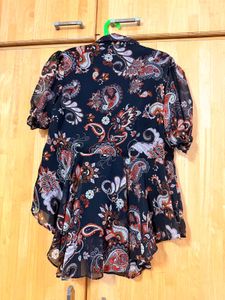 Stylish Black Paisley Print Top