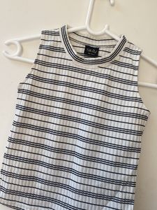 Sleeveless Top