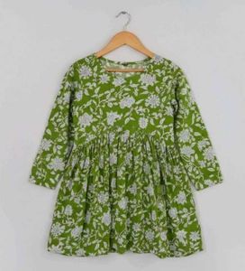Green Floral Print Short Kurti