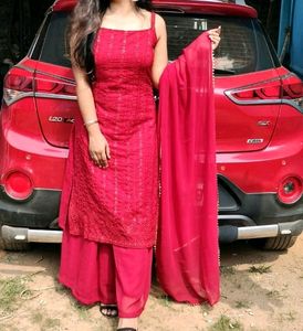 Beautiful Suit Set With Dupatta