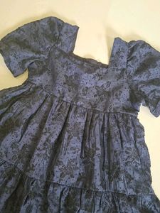 Chic Navy Floral Tiered Dress