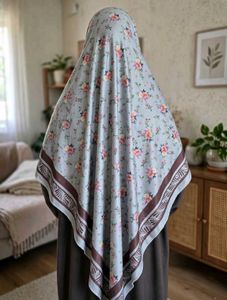 Elegant Floral Print Hijab Scarf