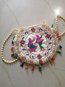 Sling Bag