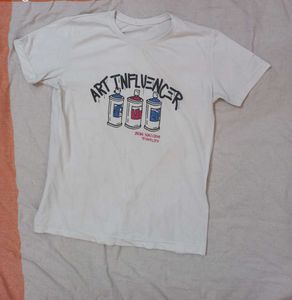 Art Influencer Graphic T-Shirt