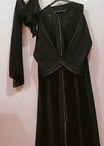 Black Abaya dubai
