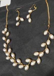 Pearl Vine Necklace Set✨