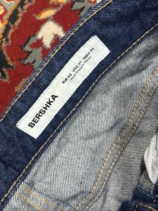 Unisex Bershka Raw Demin Jeans + free belt*