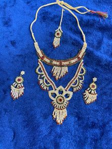 Elegant Jewelry Set