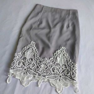 Elegant Lace embellishmed Pencil Skirt ✨️