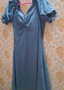 Chic Blue Puff Sleeve V-Neck Dress