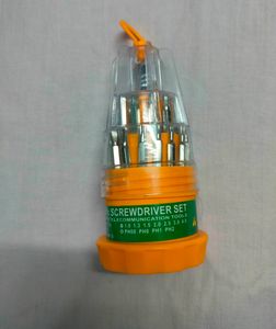 Screwdriver Set With 30 Headers And One Handle