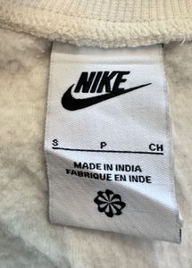 Nike Quarter Zip Cropped Sweatshirt