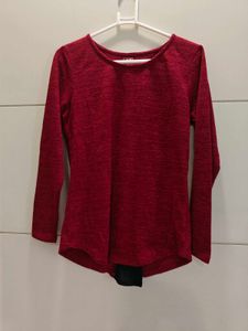 stylish winter top in L new without tag