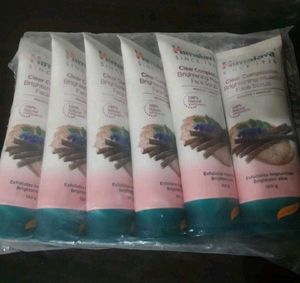 Himalaya Clear Complexion Face Scrub (6 Pc)