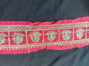 Embroidered Golden Trim shain lace