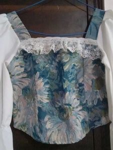 Chic Floral Puff Sleeve Top