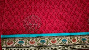 ❤️pretty red Saree. now available in coins
