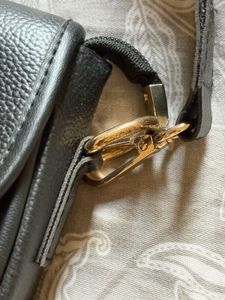 black sling bag