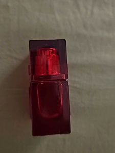 Elizabeth Arden Red Perfume