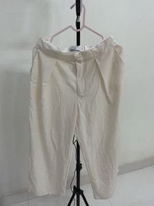 Cream Pleated Cropped Trousers