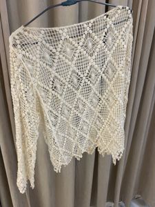 Crochet Lace Long Sleeve Top