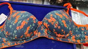 Chic Floral Print Bra with changeable strap