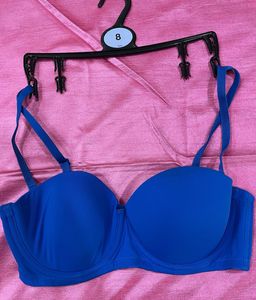 Blue strapless Bra