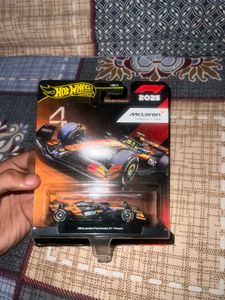 Lando Norris F1 Hot Wheels Premium