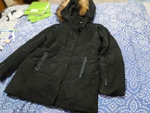 Black Fur Hooded Puffer Coat 38_40