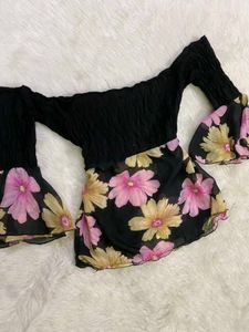 Off-Shoulder Floral Print Top