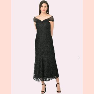Latin Quarter, Black Dress