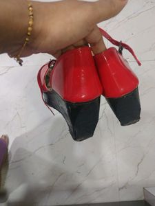 💥30₹ Off Multicolour Party Wear Wedges