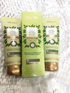 ST BOTANICA NEEM TEA TREE AND BASIL FACEWASH